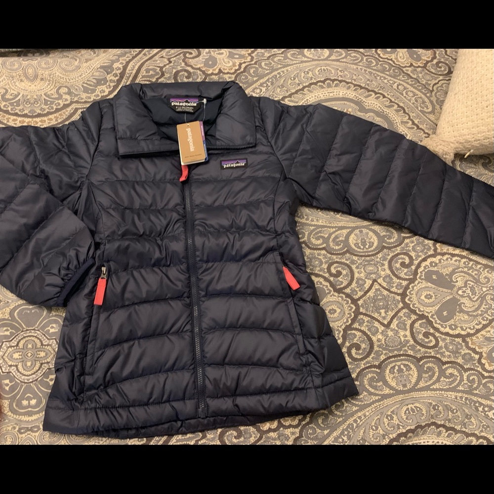 Patagonia Girls Down Sweater size 7-8 NWT